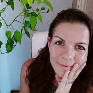 Béatrice Pitchecanin - AromaTouch Trainer