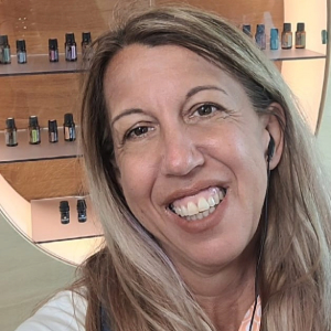 Daniela Mazzoni - AromaTouch Trainer