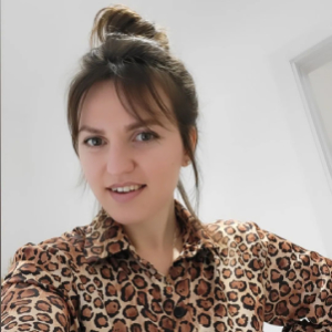 Daniela Popa - doTERRA Europe Leader