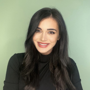 Andra Younes - doTERRA Europe Leader