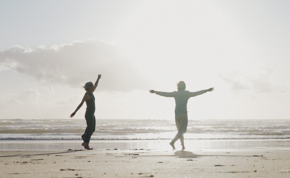 Share Your Feel Alive Summer image