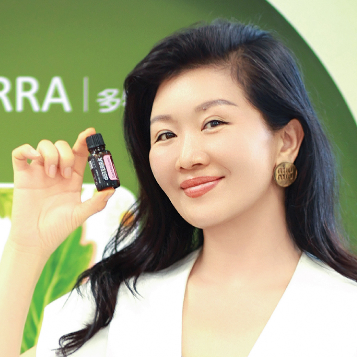 ZHU Daoying - doTERRA Hong Kong Silver